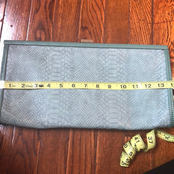 Faux snakeskin clutches! - Picture 2 of 8